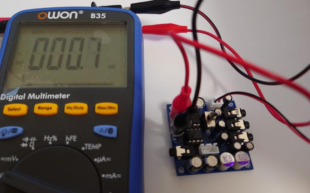 電圧監視して出力|指定電圧以下になったので出力しなくなった様子